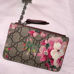gucci bloom key chain card holder